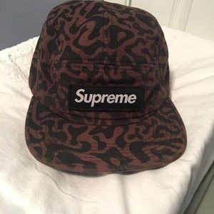 Supreme Multicolor Leopard Print Camp Cap 5 panel.